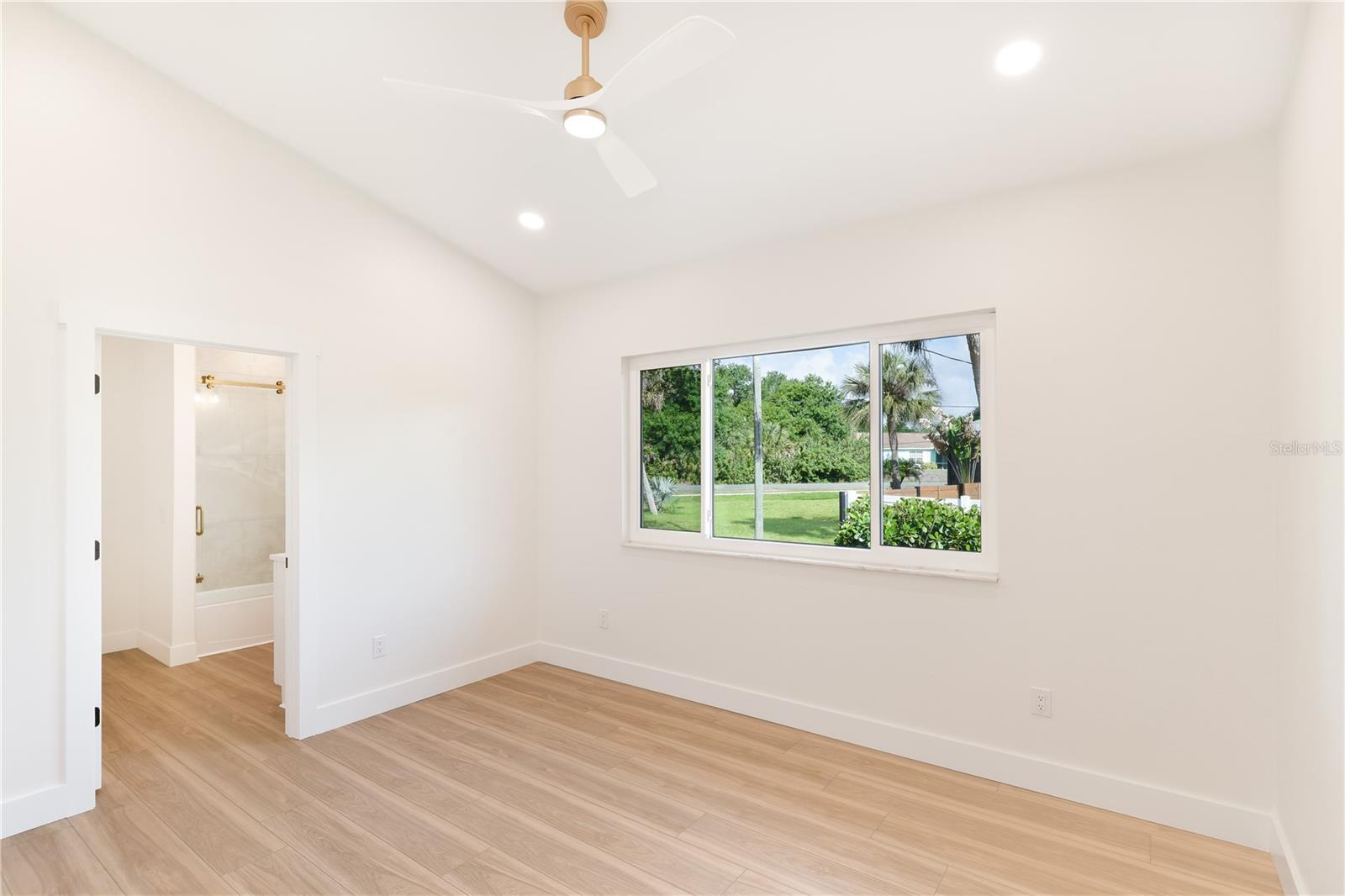 6188 ROSEWOOD DR, ENGLEWOOD, FL, 34224