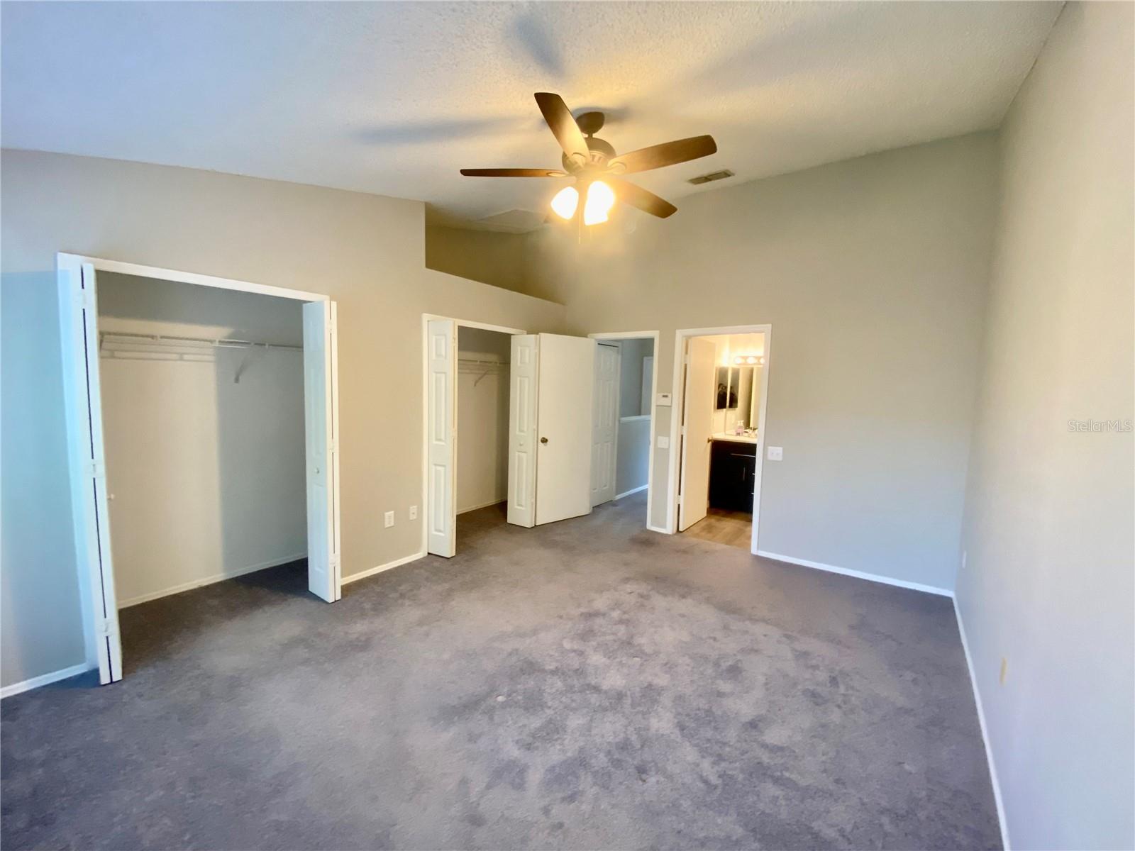 12415 BERKELEY SQUARE DR, TAMPA, FL, 33626