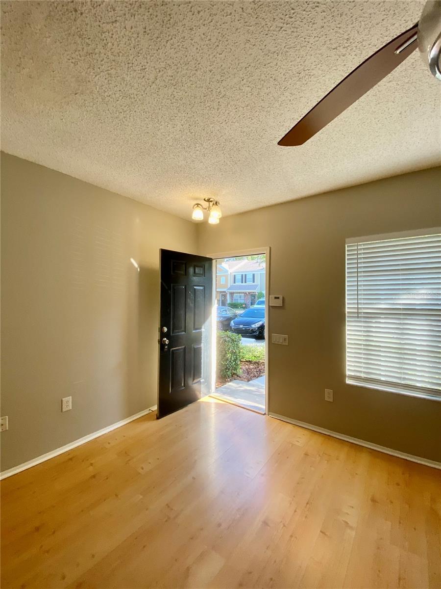 12415 BERKELEY SQUARE DR, TAMPA, FL, 33626
