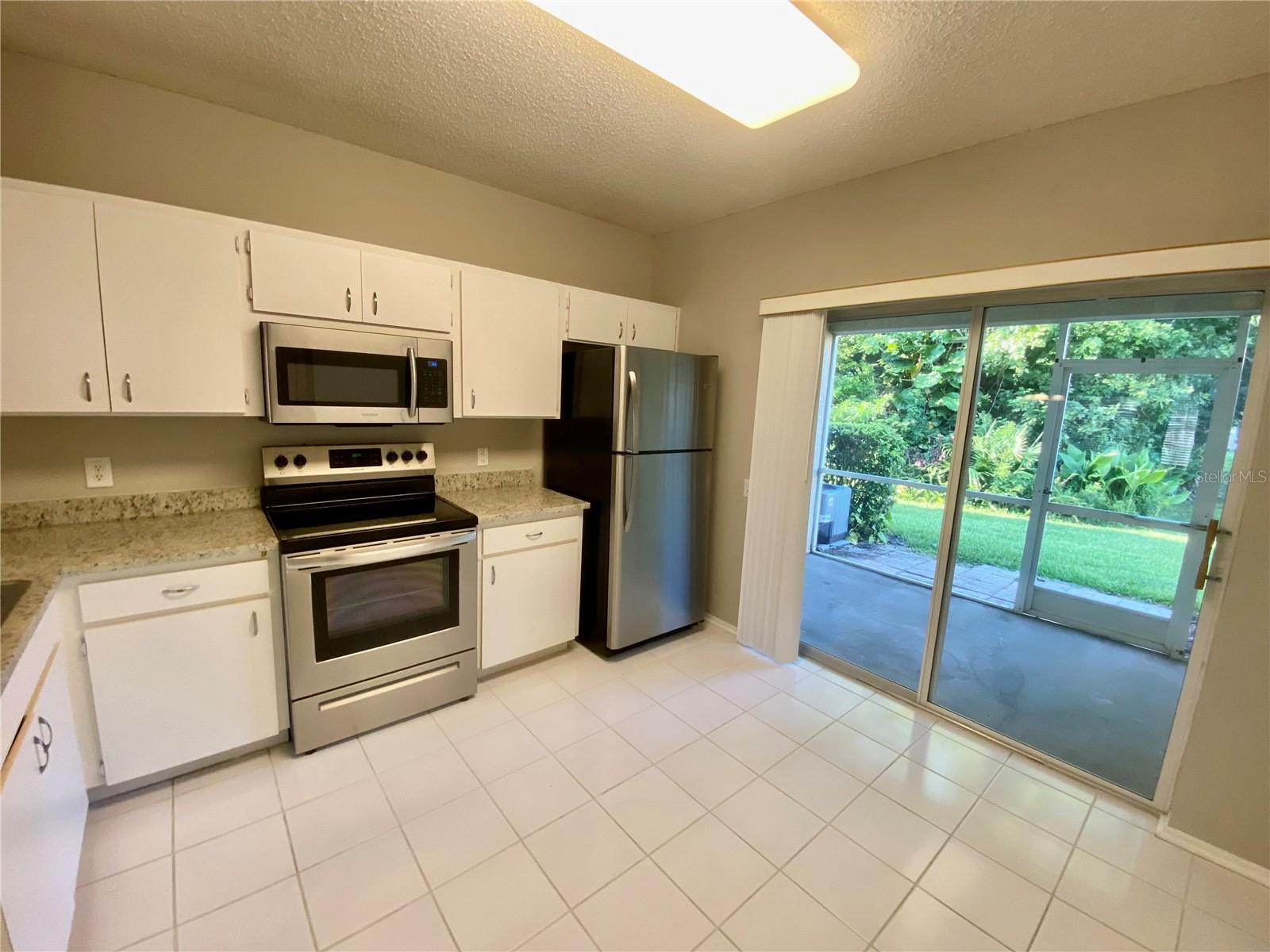 12415 BERKELEY SQUARE DR, TAMPA, FL, 33626