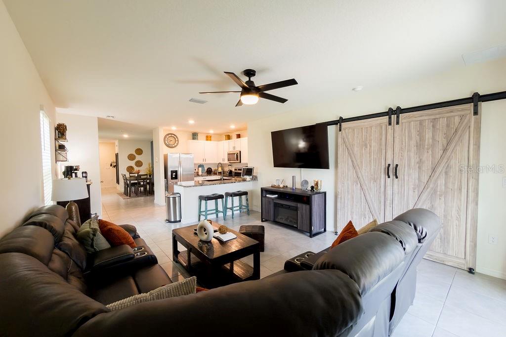 17014 BLISTER WING DR, WIMAUMA, FL, 33598