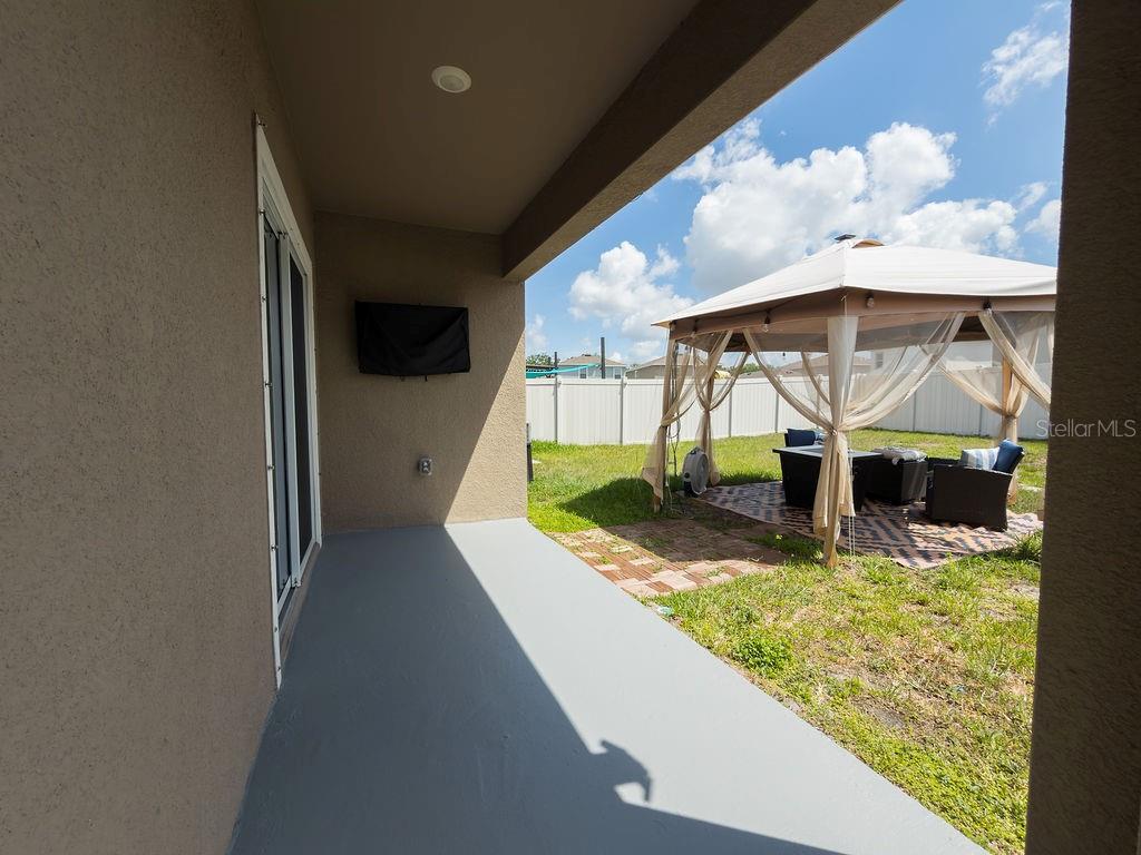 17014 BLISTER WING DR, WIMAUMA, FL, 33598