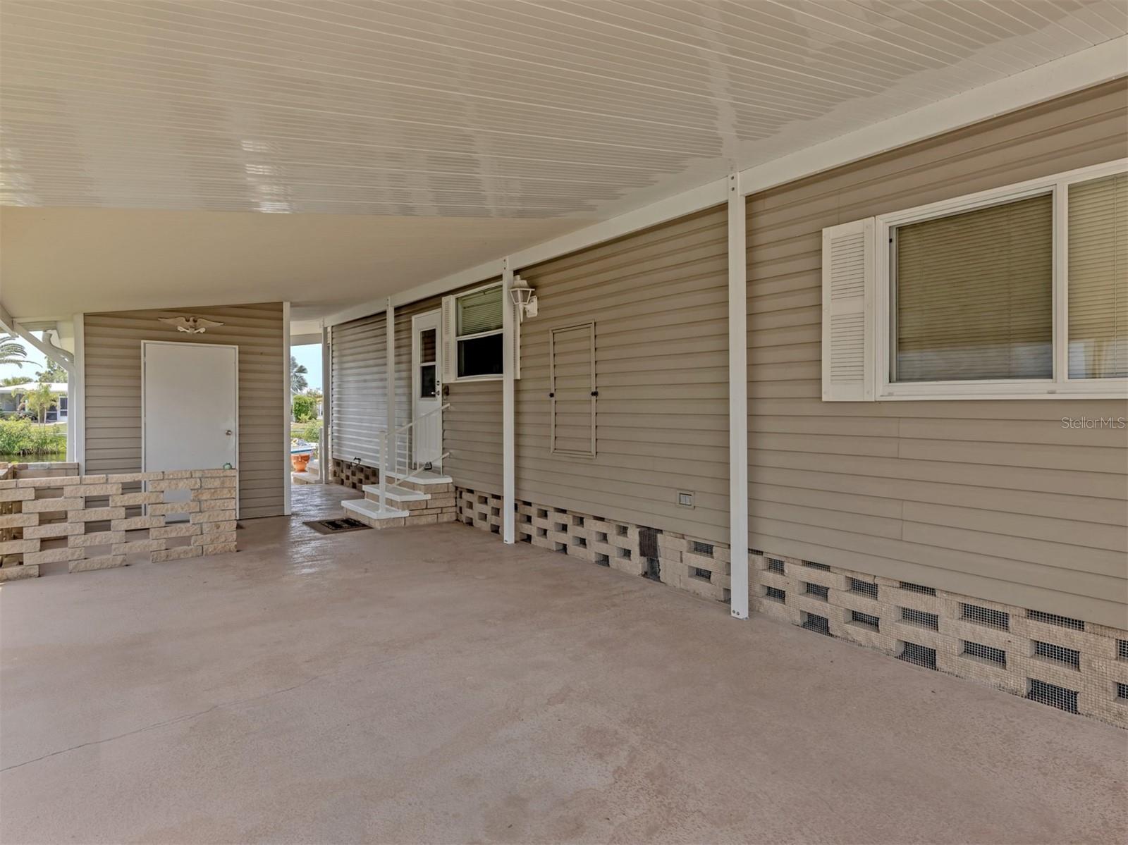 132 MARTINIQUE RD, NORTH PORT, FL, 34287
