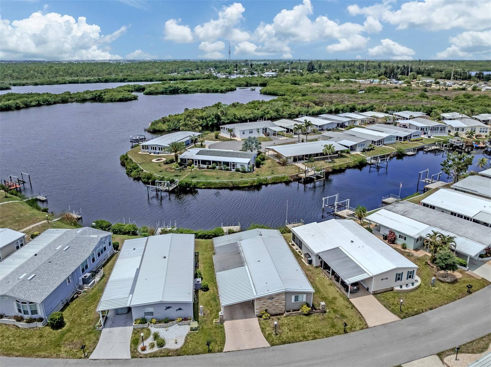 132 MARTINIQUE RD, NORTH PORT, FL, 34287