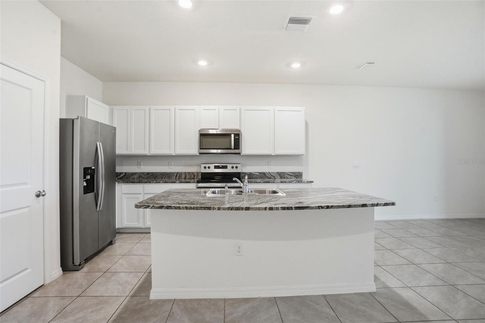 5267 DRAGONFLY DR, WILDWOOD, FL, 34785