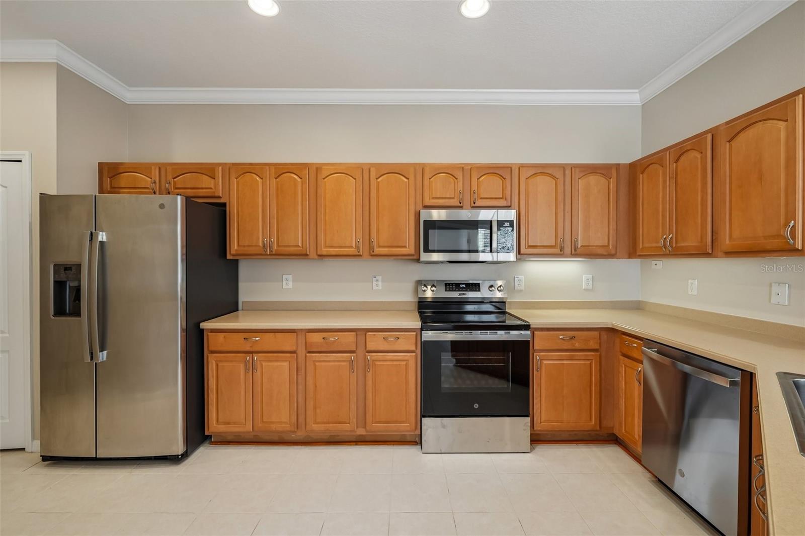 3244 CHAPEL CREEK CIR, WESLEY CHAPEL, FL, 33544