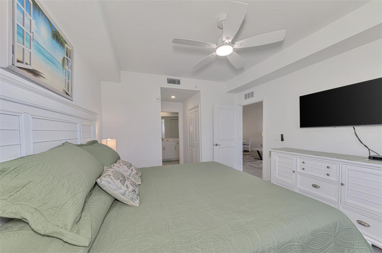 17625 OPAL SAND DR #304, VENICE, FL, 34293