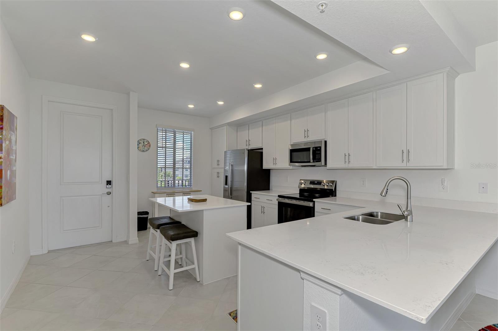 17625 OPAL SAND DR #304, VENICE, FL, 34293