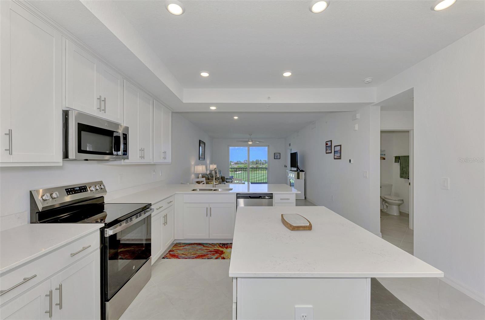 17625 OPAL SAND DR #304, VENICE, FL, 34293