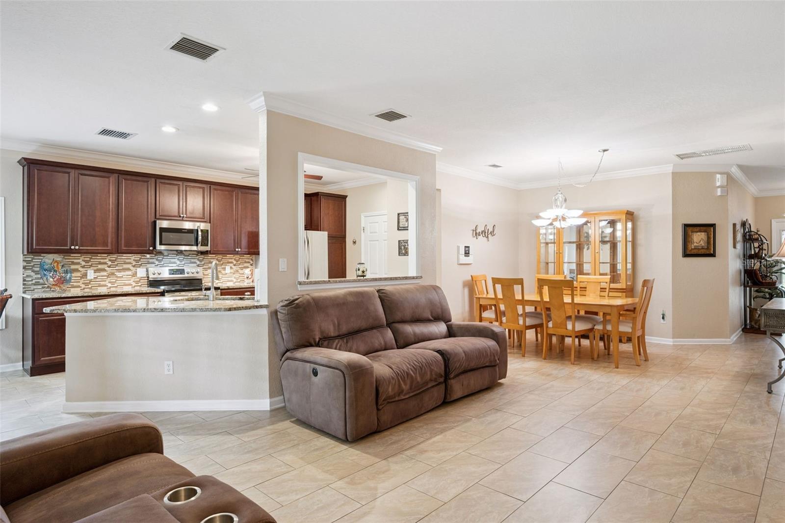 10530 CYPRESS TRAIL DR, ORLANDO, FL, 32825