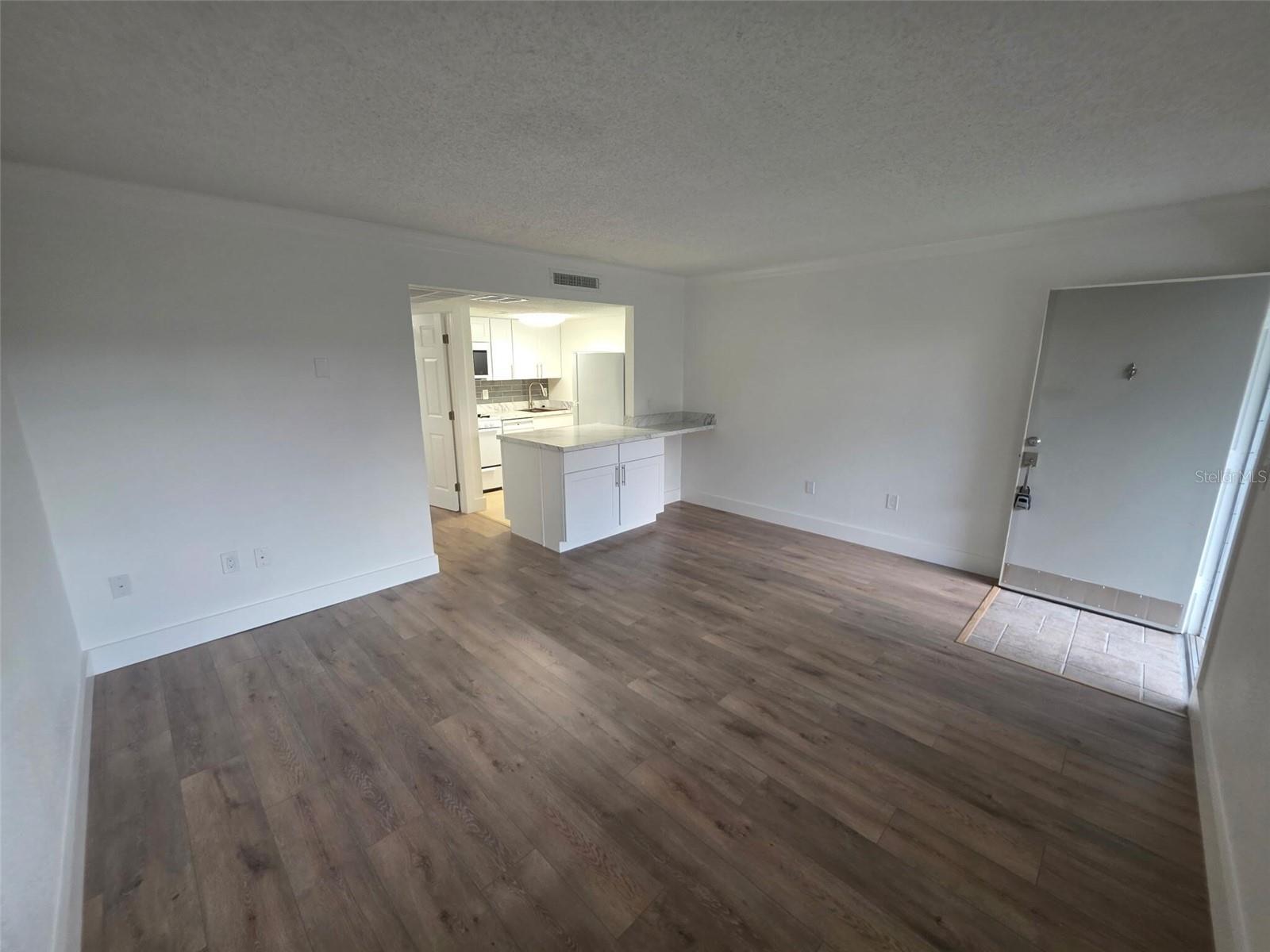 139 OYSTER BAY CIR #300, ALTAMONTE SPRINGS, FL, 32701