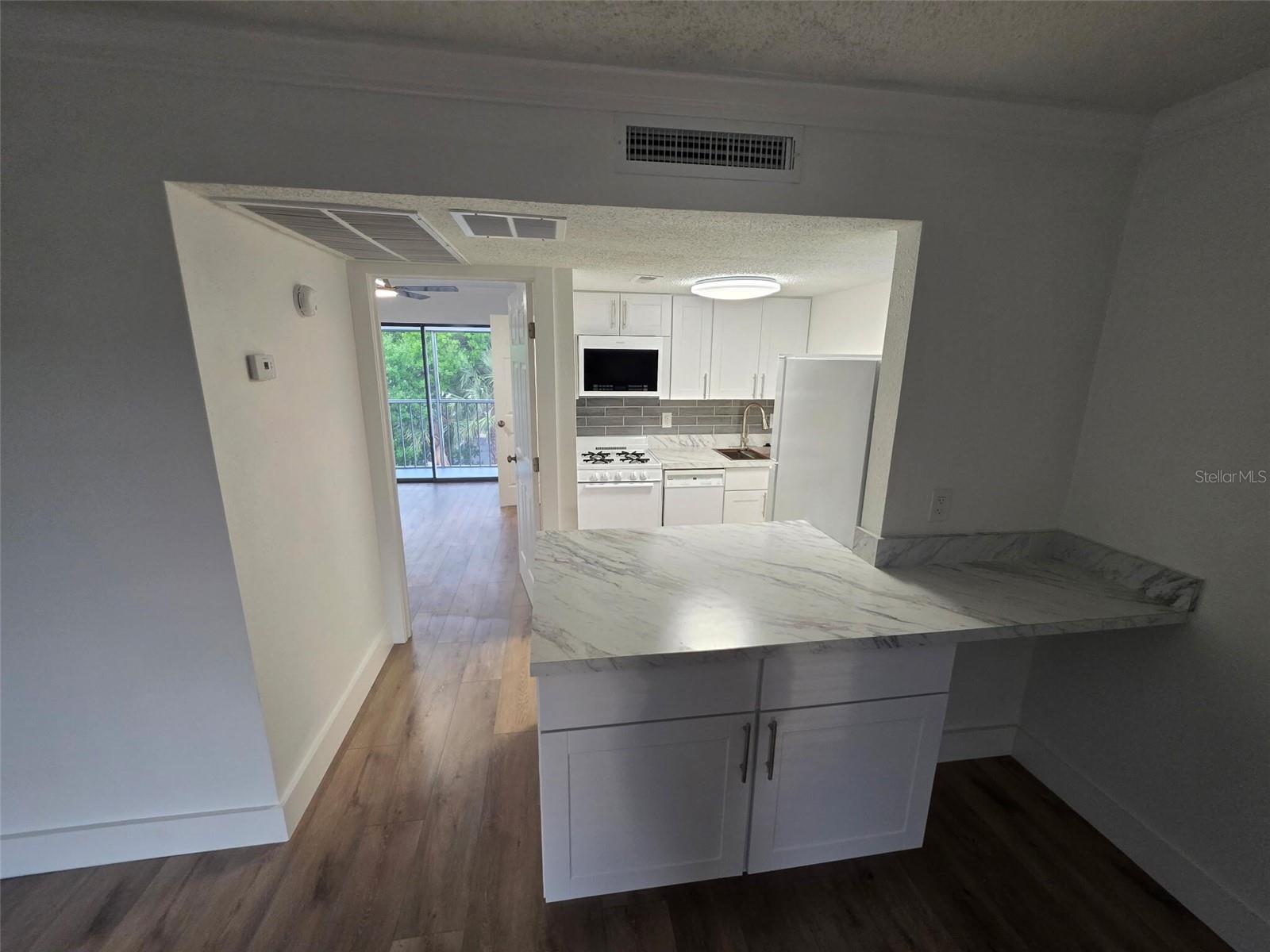 139 OYSTER BAY CIR #300, ALTAMONTE SPRINGS, FL, 32701