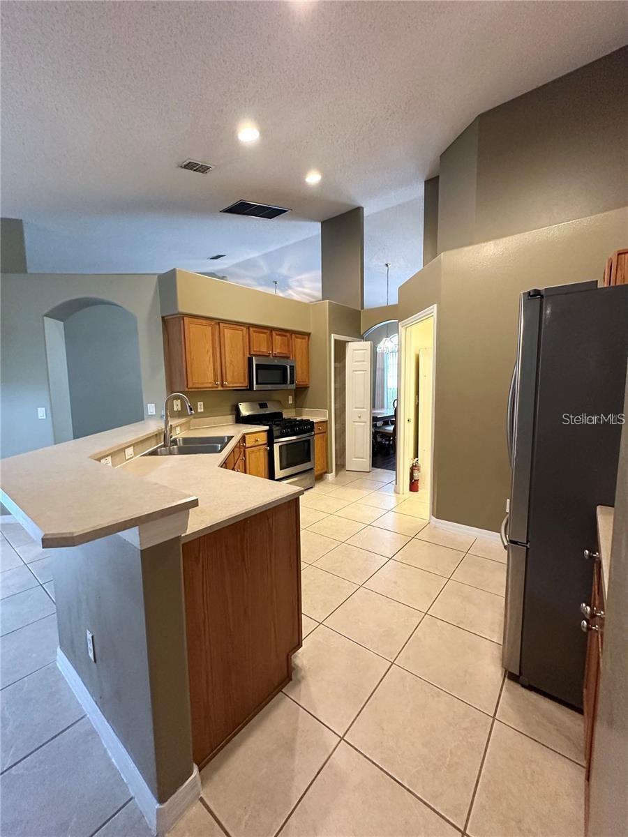 16016 BLOSSOM HILL LOOP, CLERMONT, FL, 34714