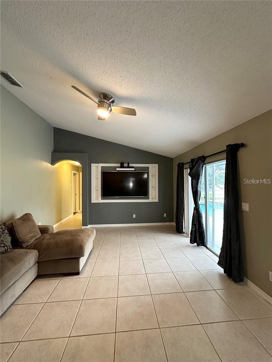 16016 BLOSSOM HILL LOOP, CLERMONT, FL, 34714