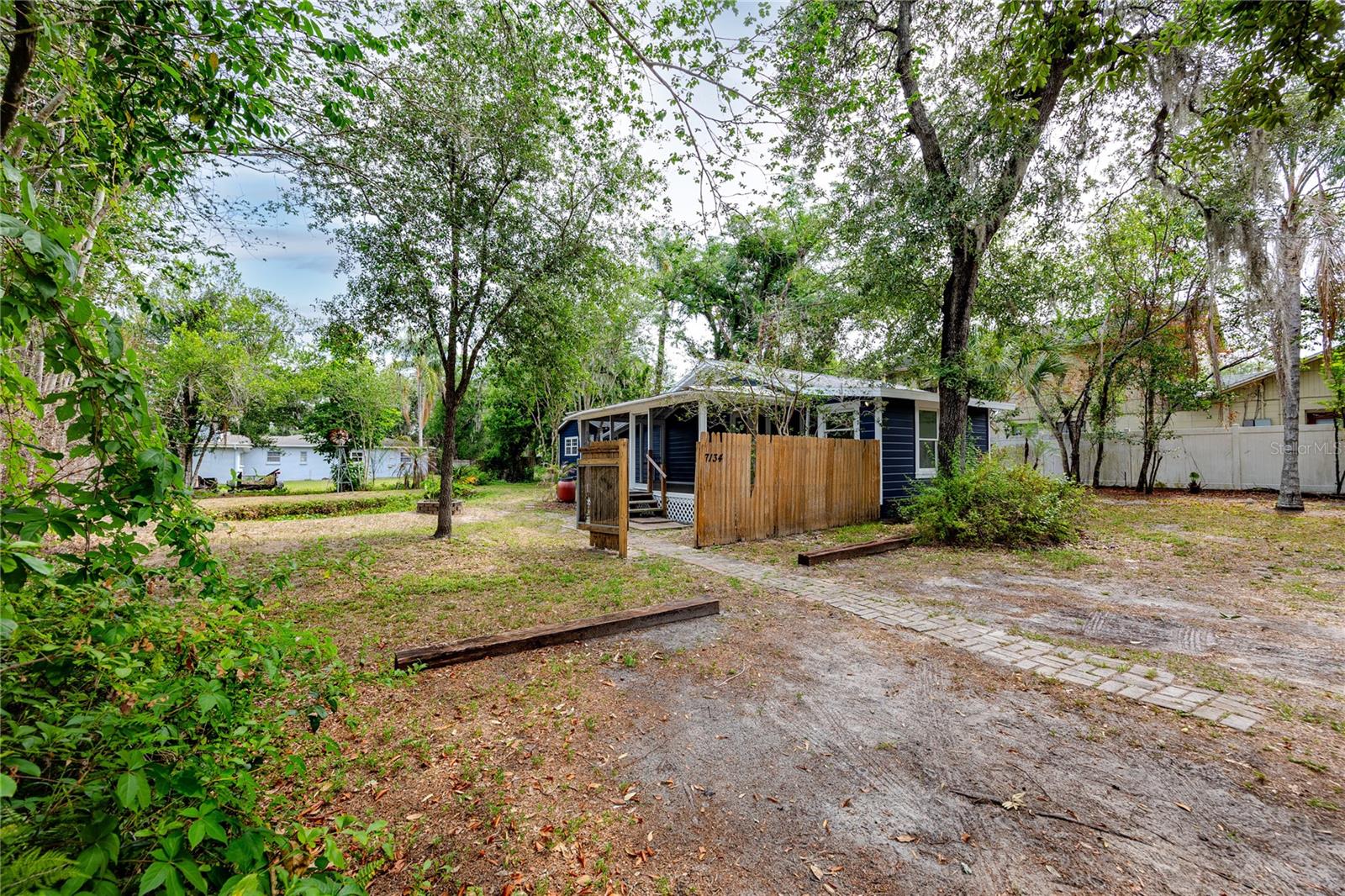 7134 LAUDER PL, TAMPA, FL, 33617