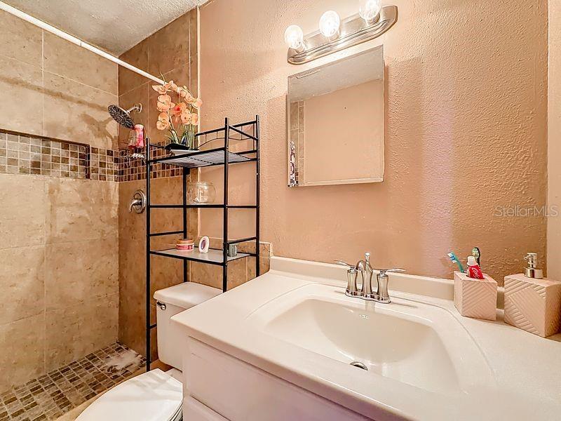 6025 MARGIE CT, ORLANDO, FL, 32807