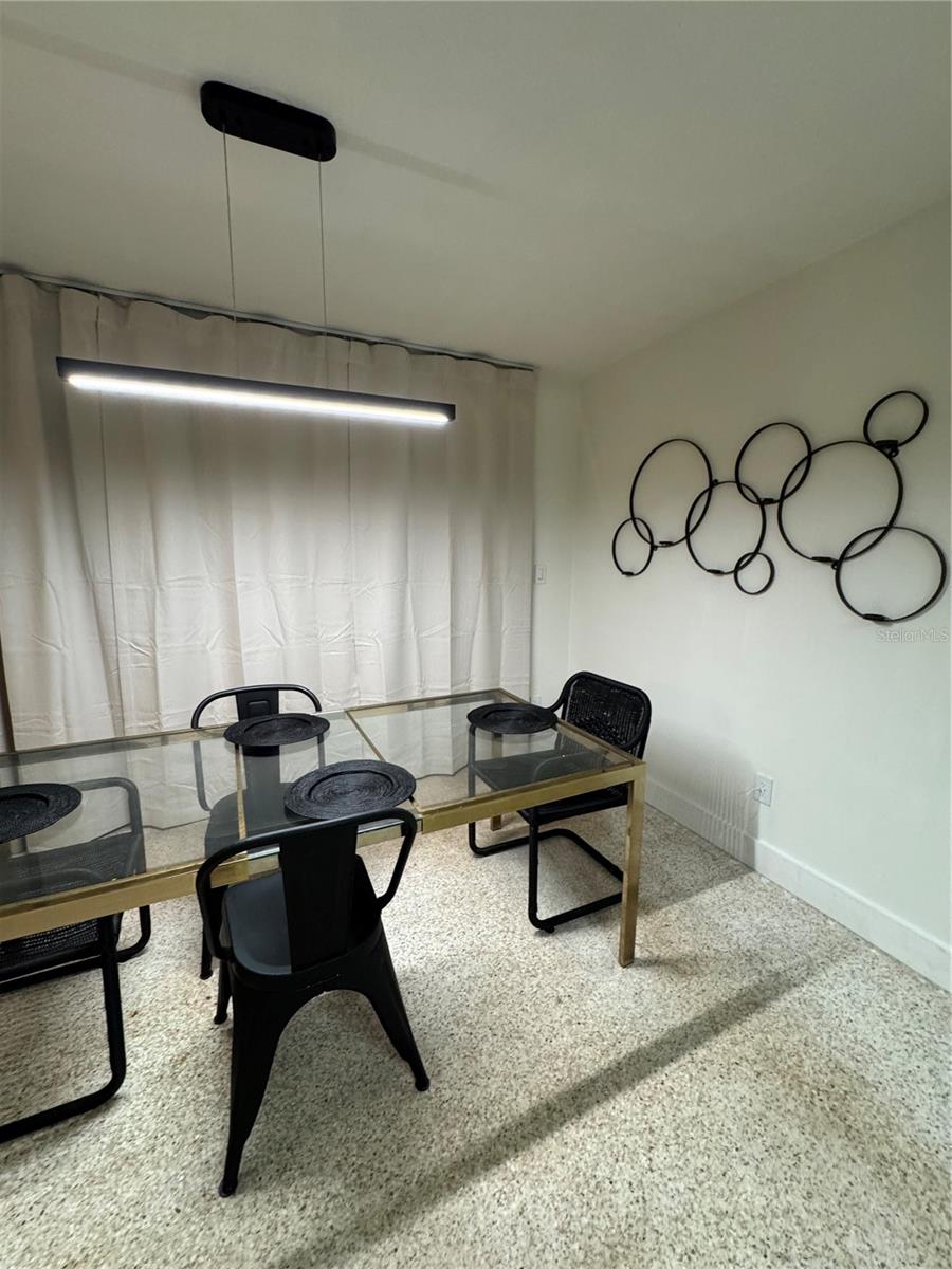 5004 MEDALIST RD, SARASOTA, FL, 34243