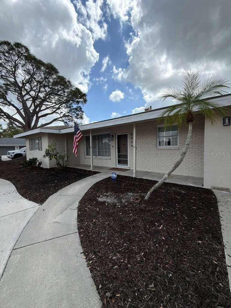 5004 MEDALIST RD, SARASOTA, FL, 34243