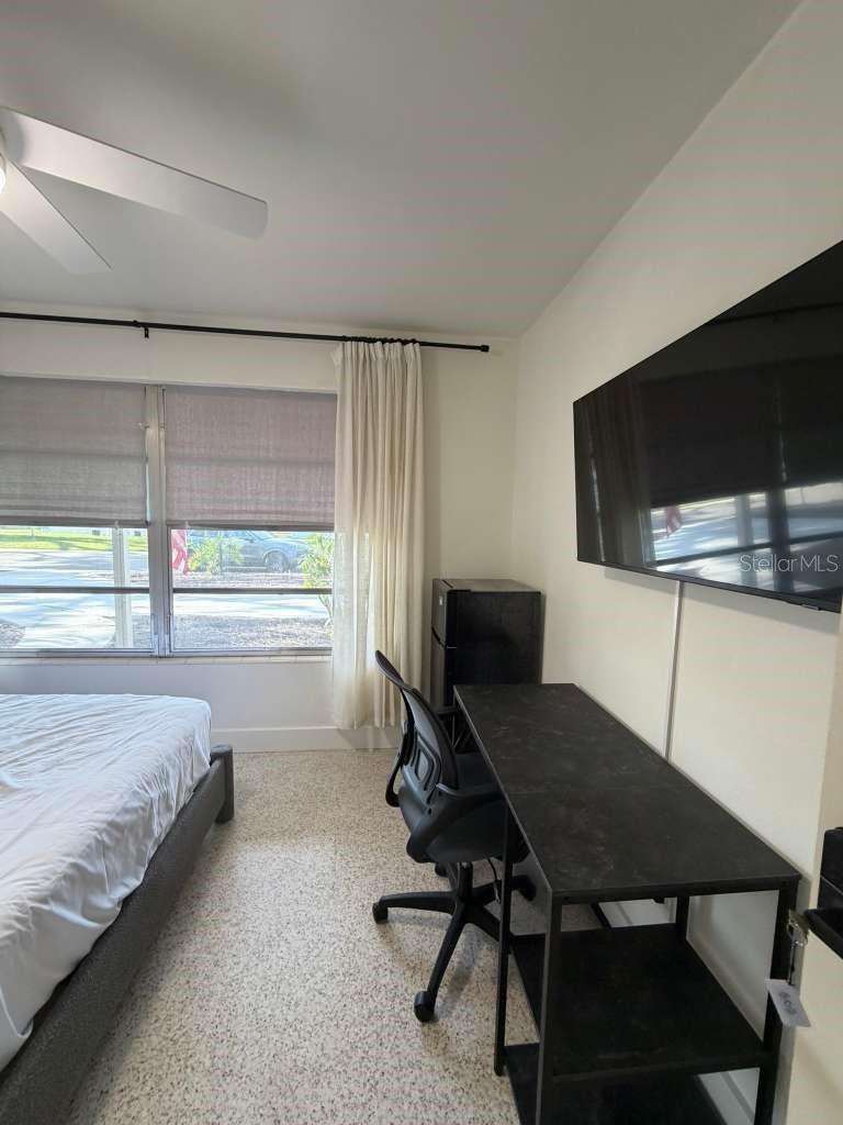 5004 MEDALIST RD, SARASOTA, FL, 34243