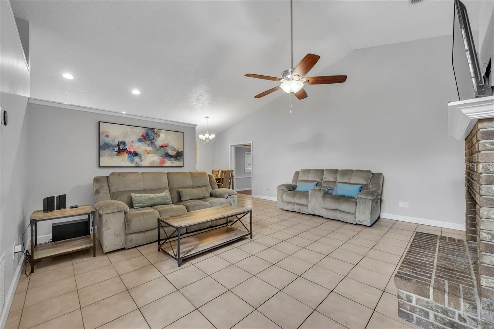 1921 BLUE FOX CT, ORLANDO, FL, 32825