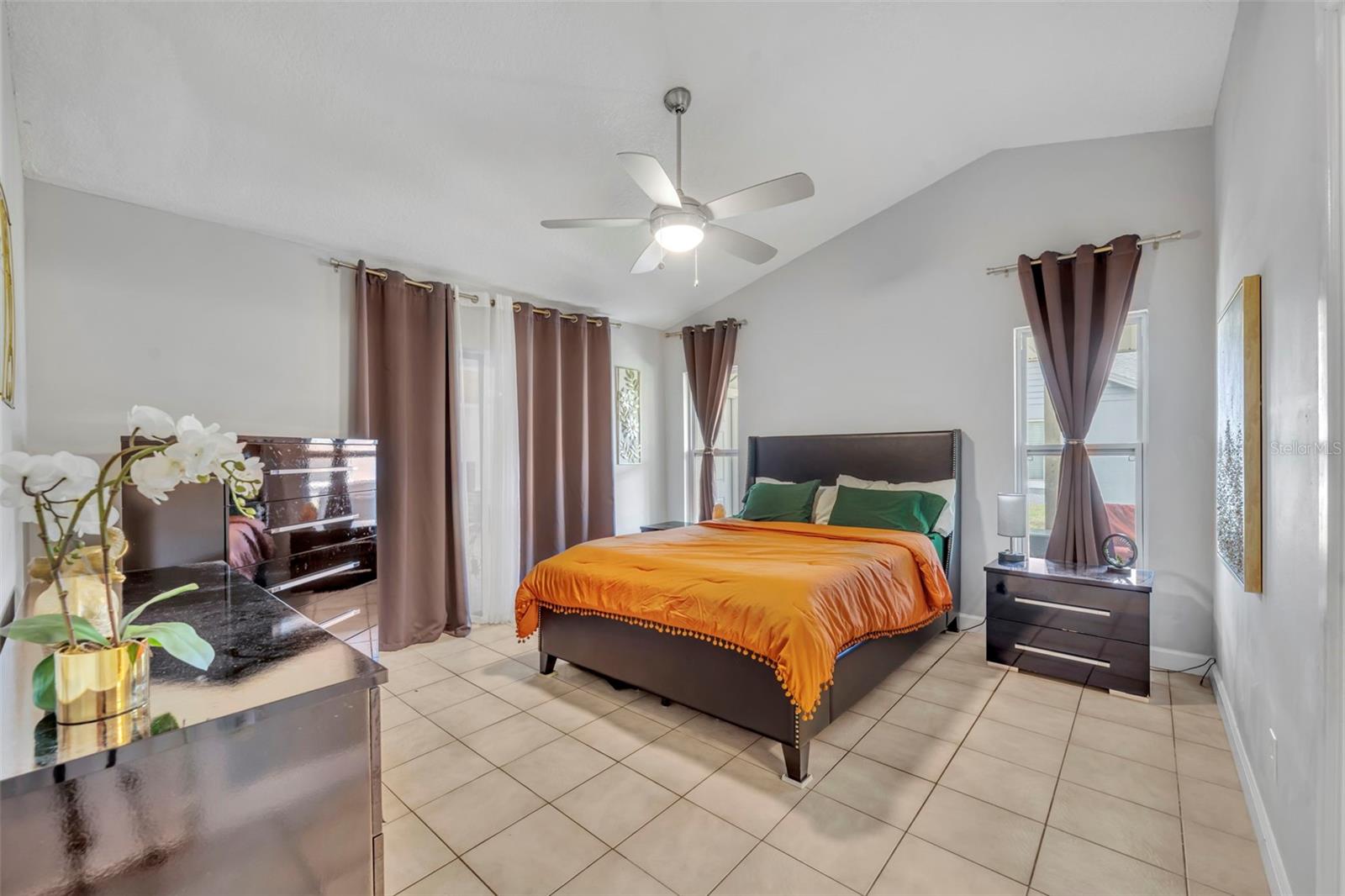 1921 BLUE FOX CT, ORLANDO, FL, 32825