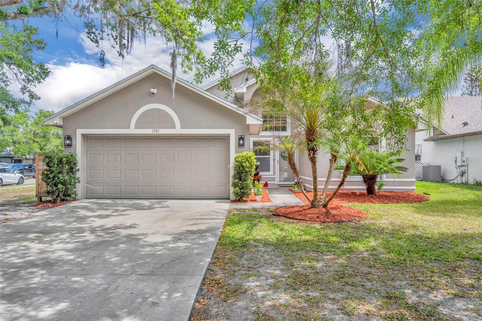 1921 BLUE FOX CT, ORLANDO, FL, 32825