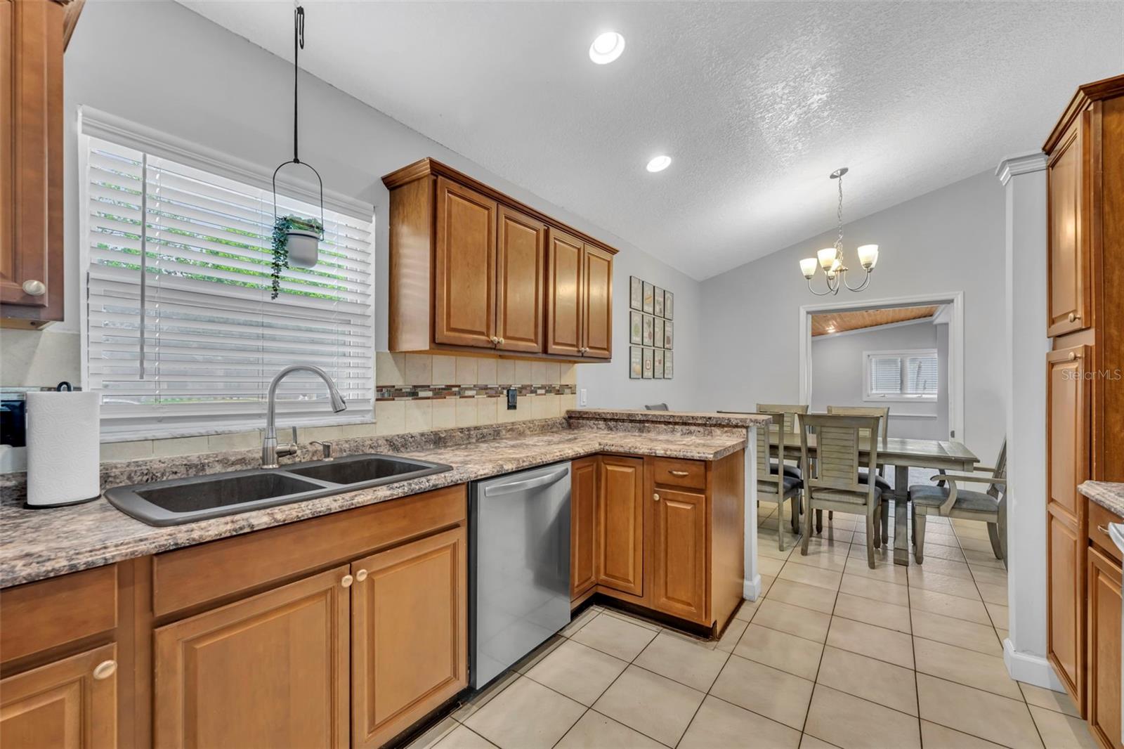 1921 BLUE FOX CT, ORLANDO, FL, 32825