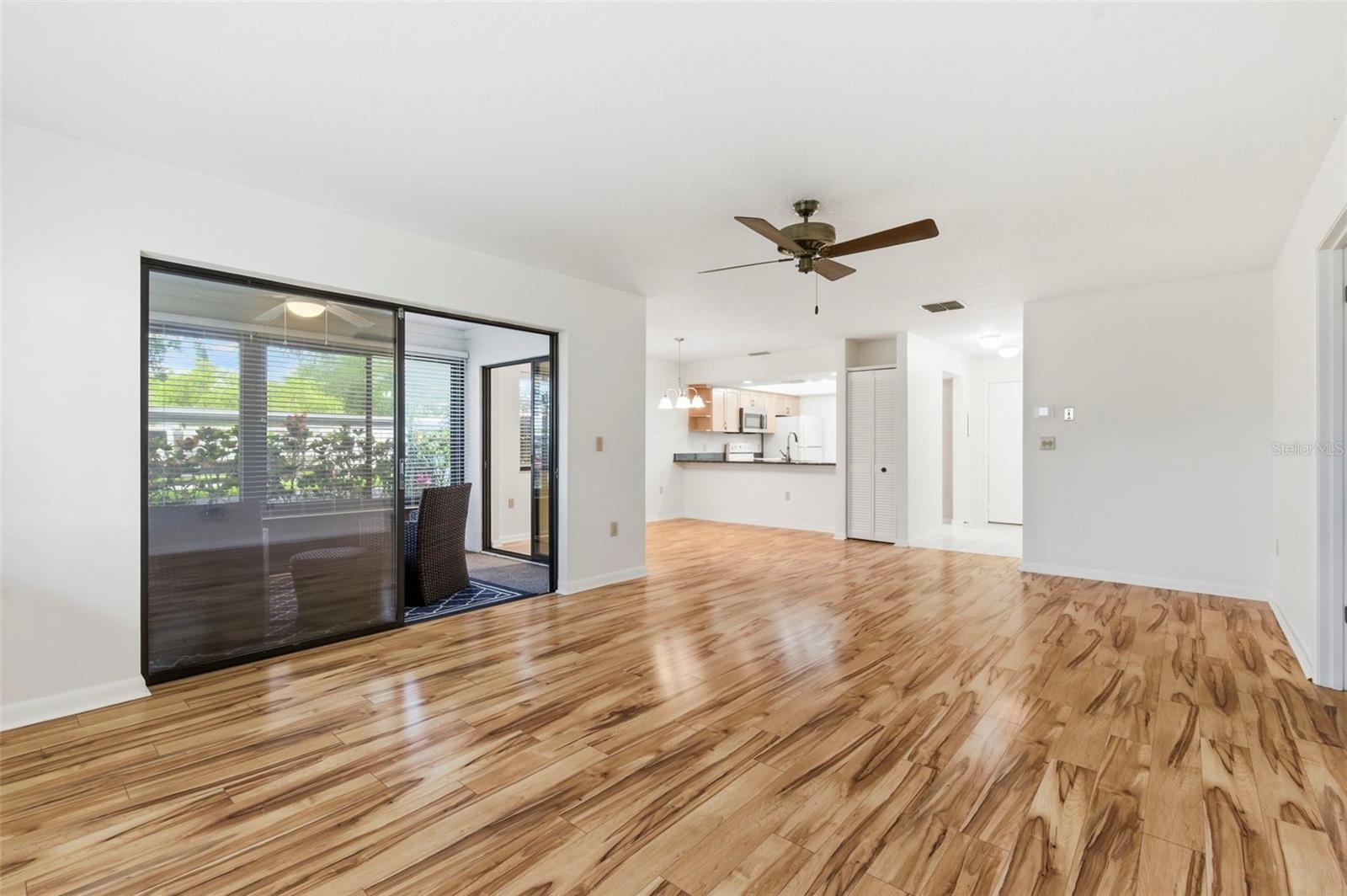 2733 COUNTRYSIDE BLVD #108, CLEARWATER, FL, 33761