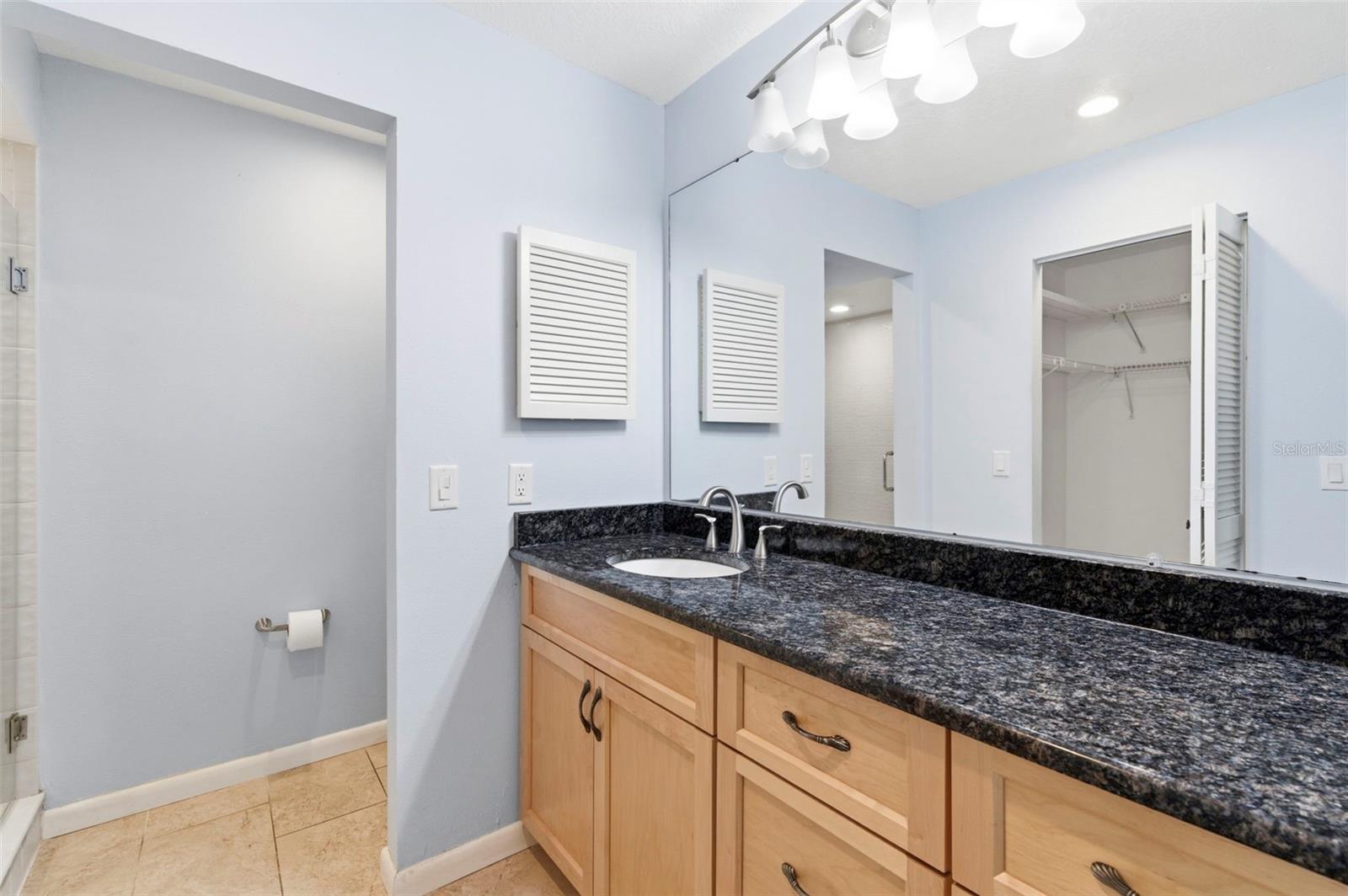 2733 COUNTRYSIDE BLVD #108, CLEARWATER, FL, 33761