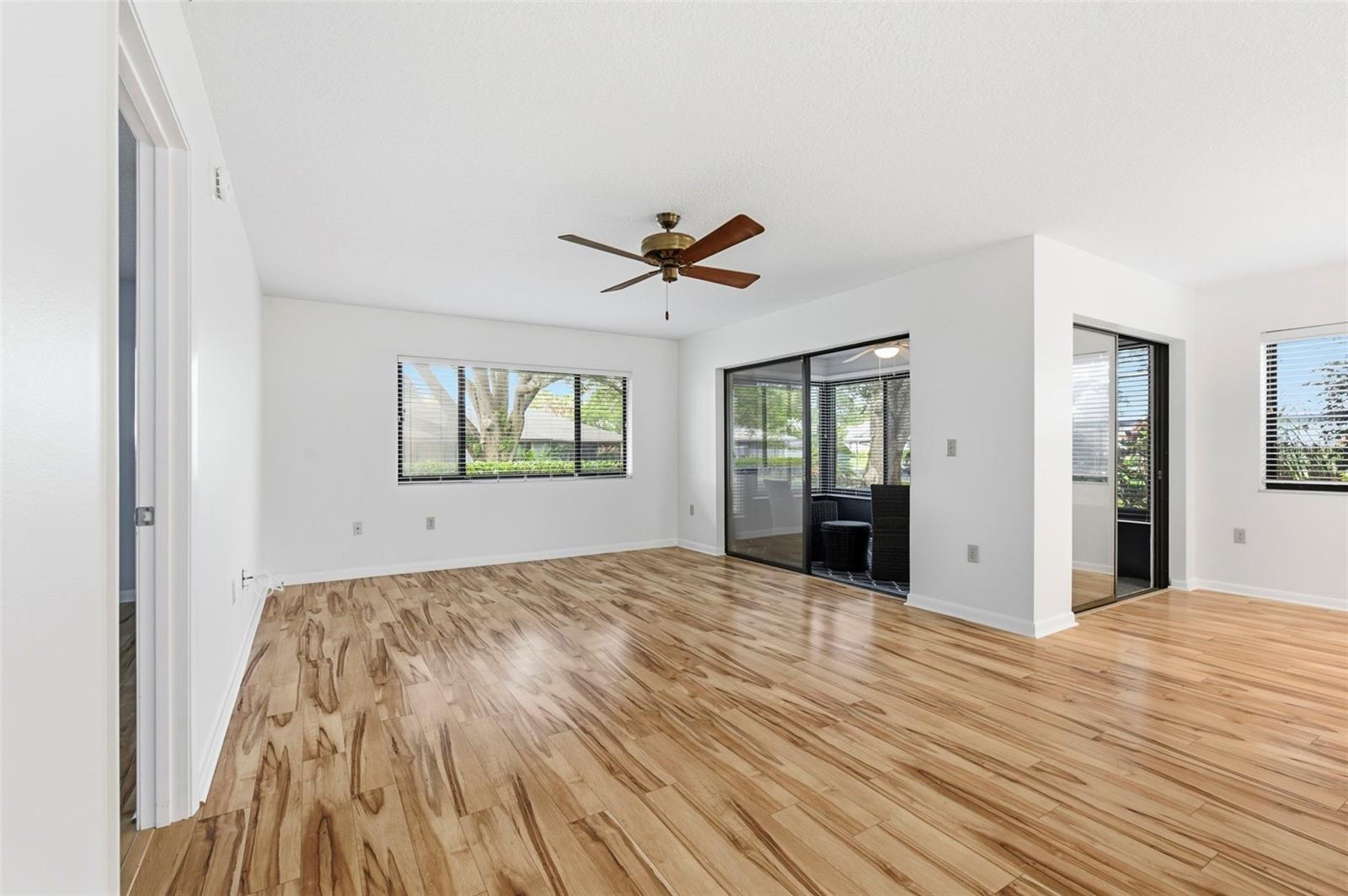 2733 COUNTRYSIDE BLVD #108, CLEARWATER, FL, 33761