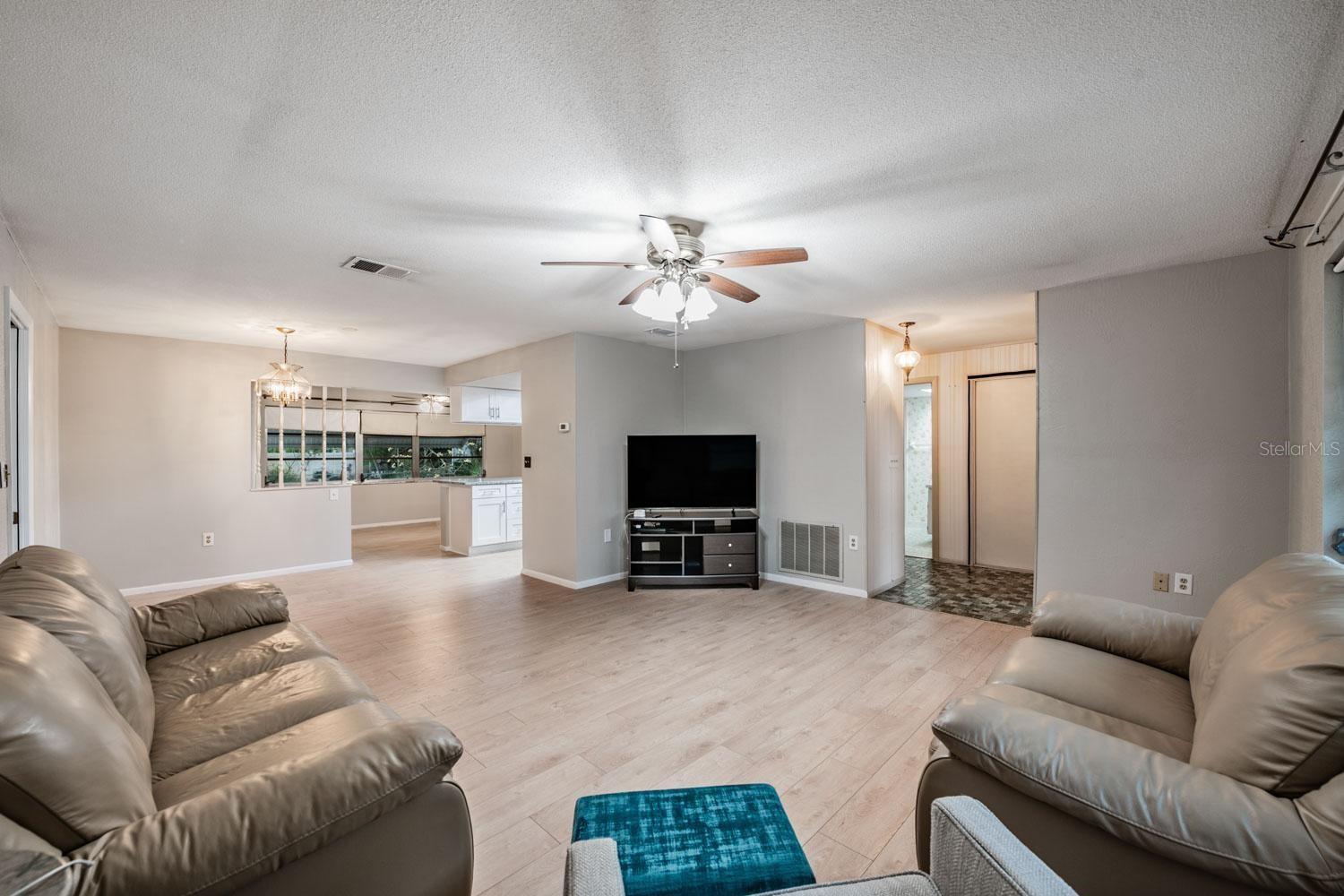 20 SHELL CIR, PALM HARBOR, FL, 34684