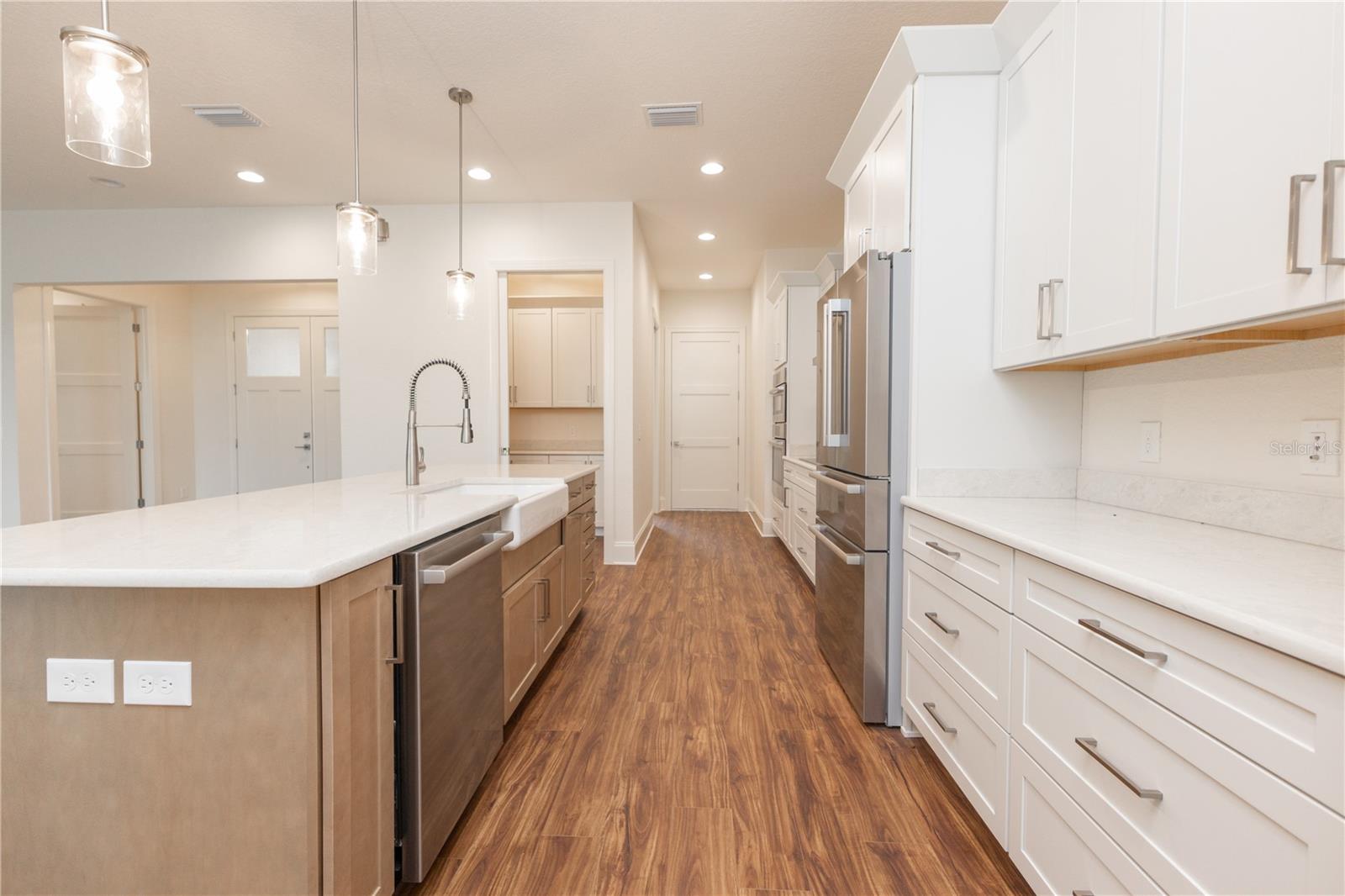 1439 CR 212, OXFORD, FL, 34484