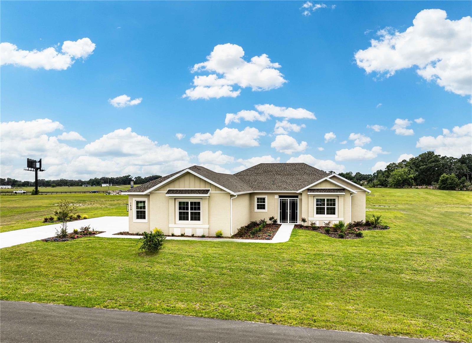 1439 CR 212, OXFORD, FL, 34484
