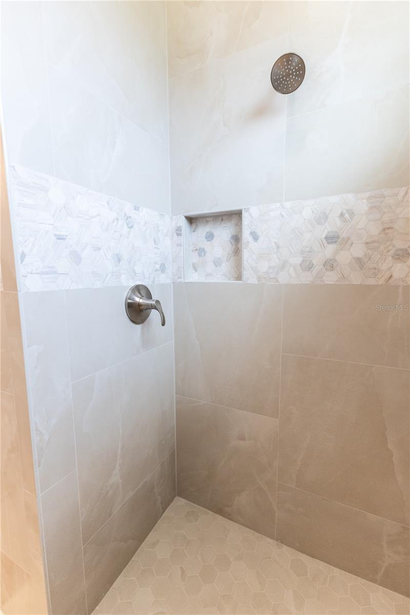 1439 CR 212, OXFORD, FL, 34484