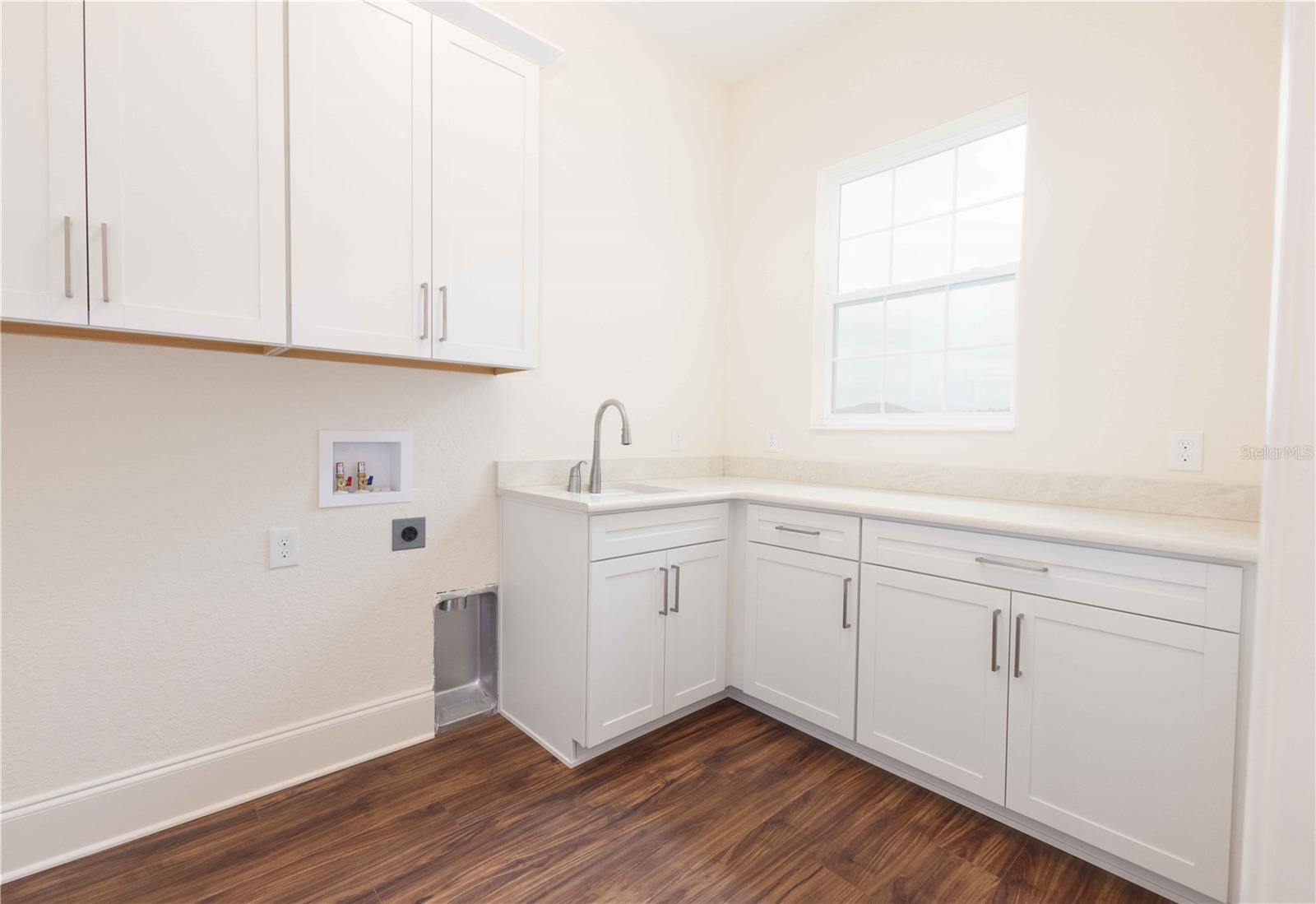 1439 CR 212, OXFORD, FL, 34484