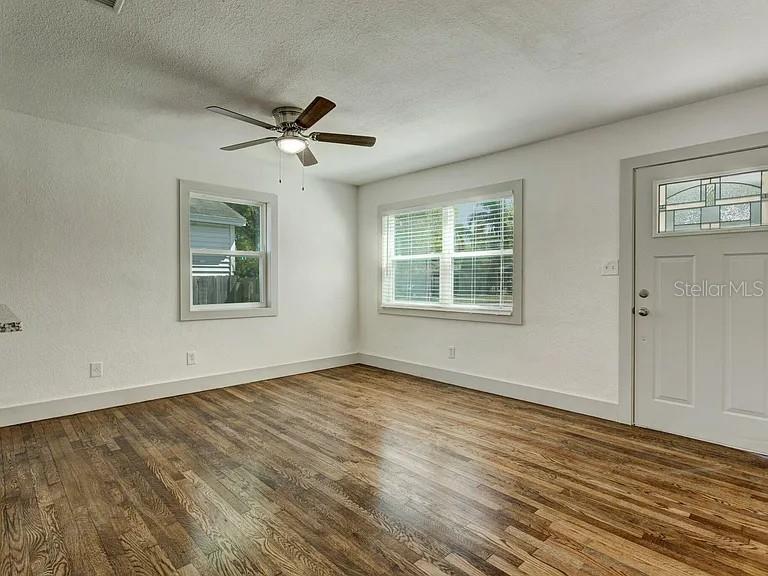 1411 34TH AVE N, ST PETERSBURG, FL, 33704