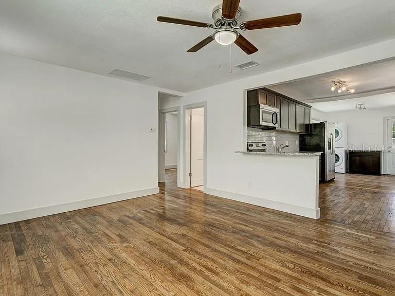 1411 34TH AVE N, ST PETERSBURG, FL, 33704