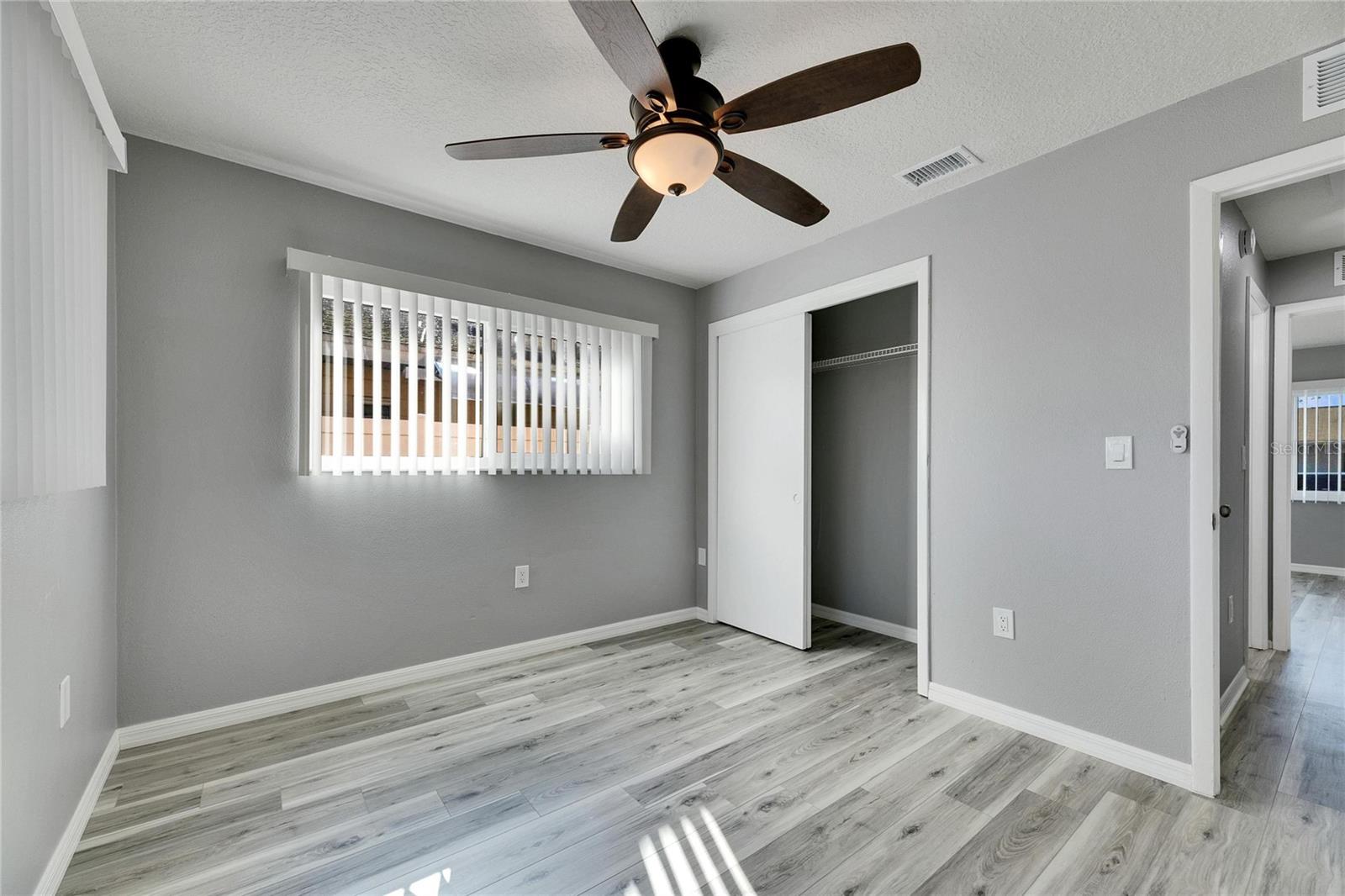 1691 E ORANGECREST AVE, PALM HARBOR, FL, 34683