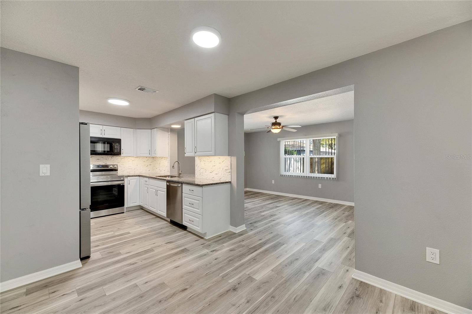 1691 E ORANGECREST AVE, PALM HARBOR, FL, 34683