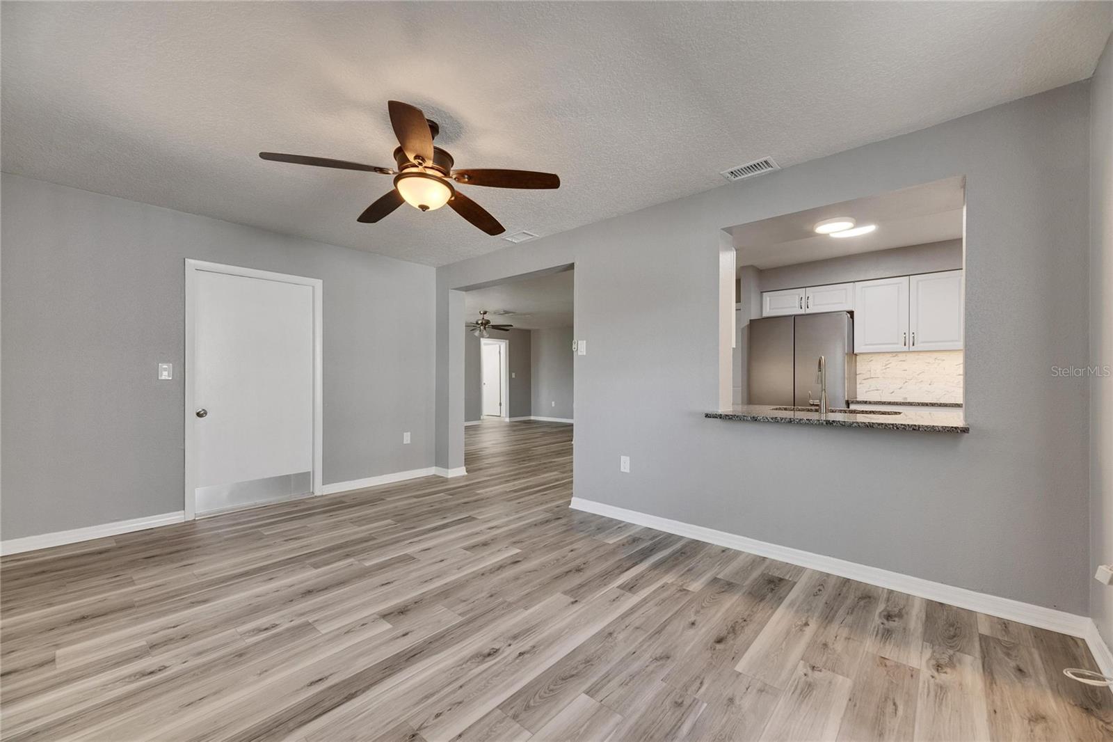 1691 E ORANGECREST AVE, PALM HARBOR, FL, 34683