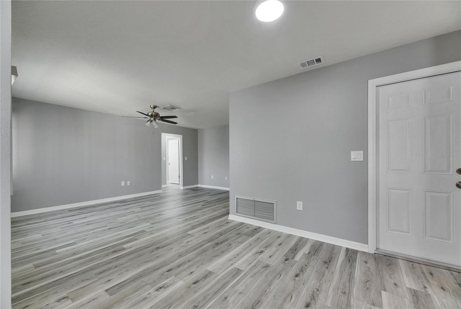 1691 E ORANGECREST AVE, PALM HARBOR, FL, 34683