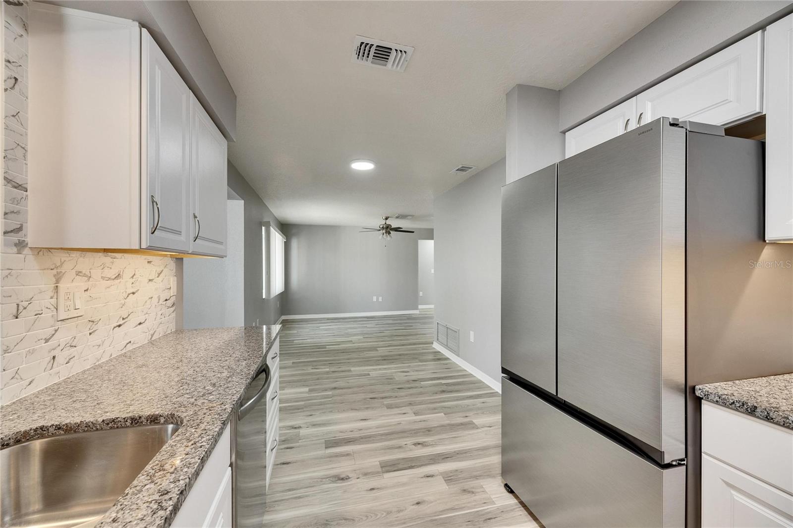 1691 E ORANGECREST AVE, PALM HARBOR, FL, 34683