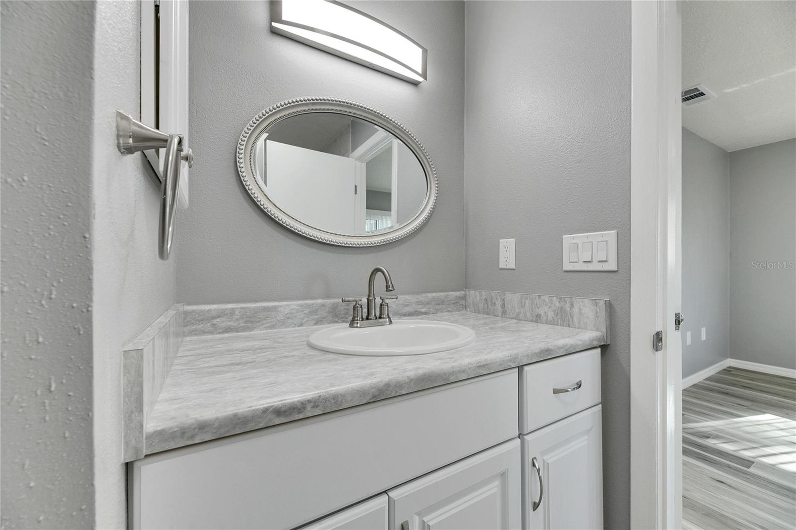 1691 E ORANGECREST AVE, PALM HARBOR, FL, 34683