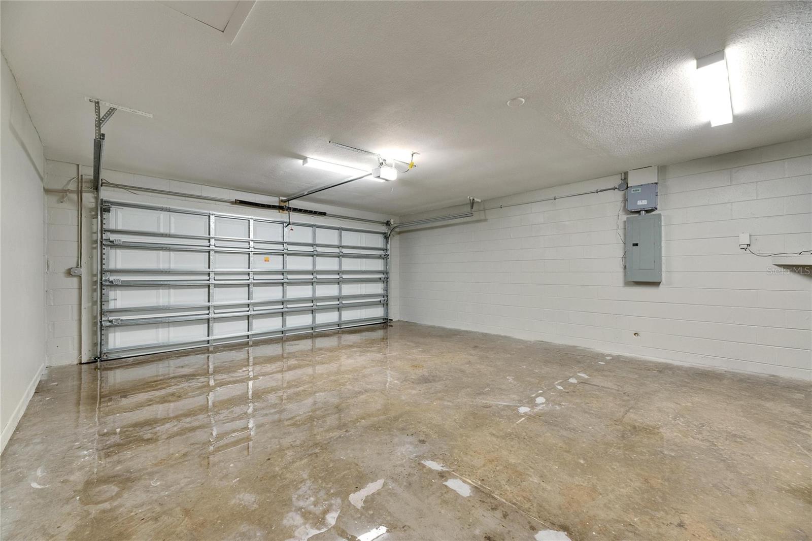 1691 E ORANGECREST AVE, PALM HARBOR, FL, 34683