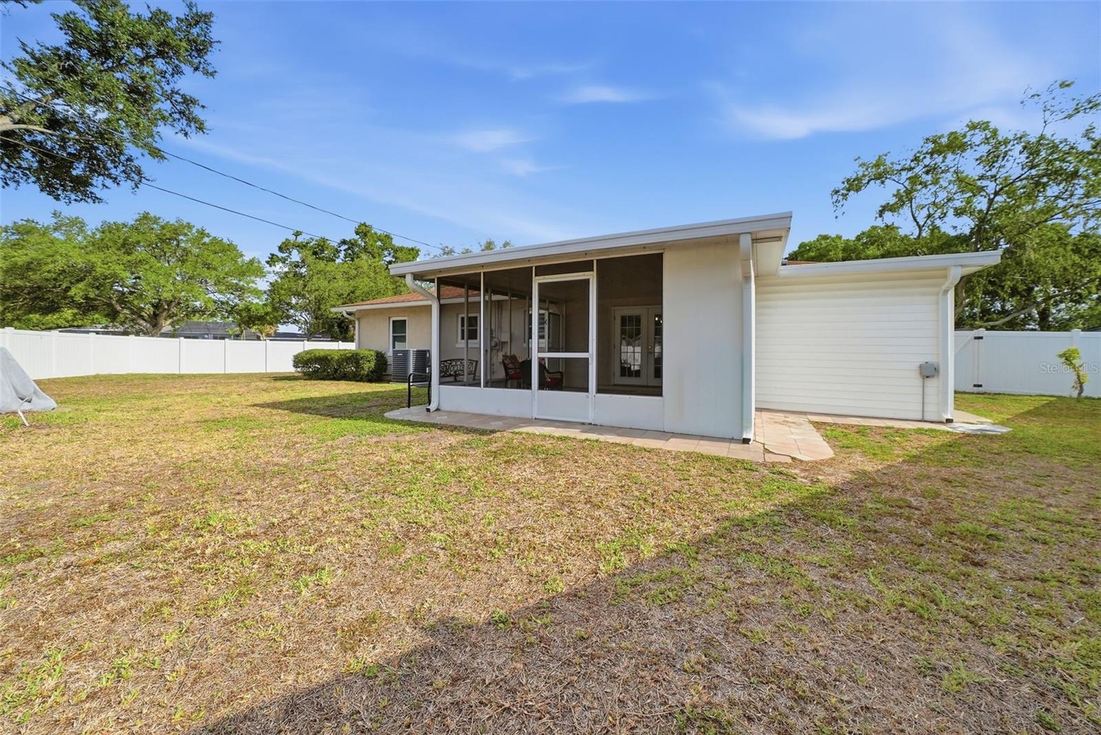 4943 WISHART BLVD, TAMPA, FL, 33603
