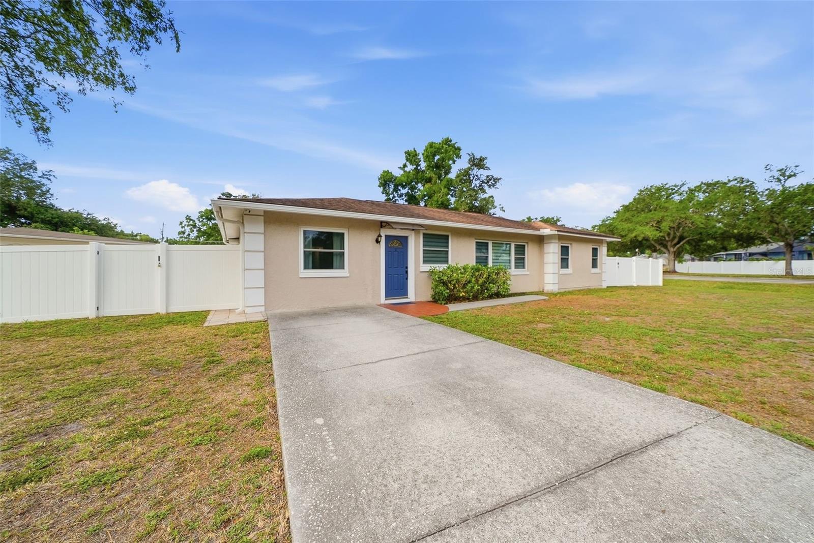 4943 WISHART BLVD, TAMPA, FL, 33603