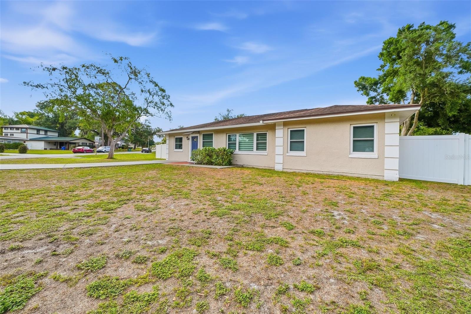 4943 WISHART BLVD, TAMPA, FL, 33603
