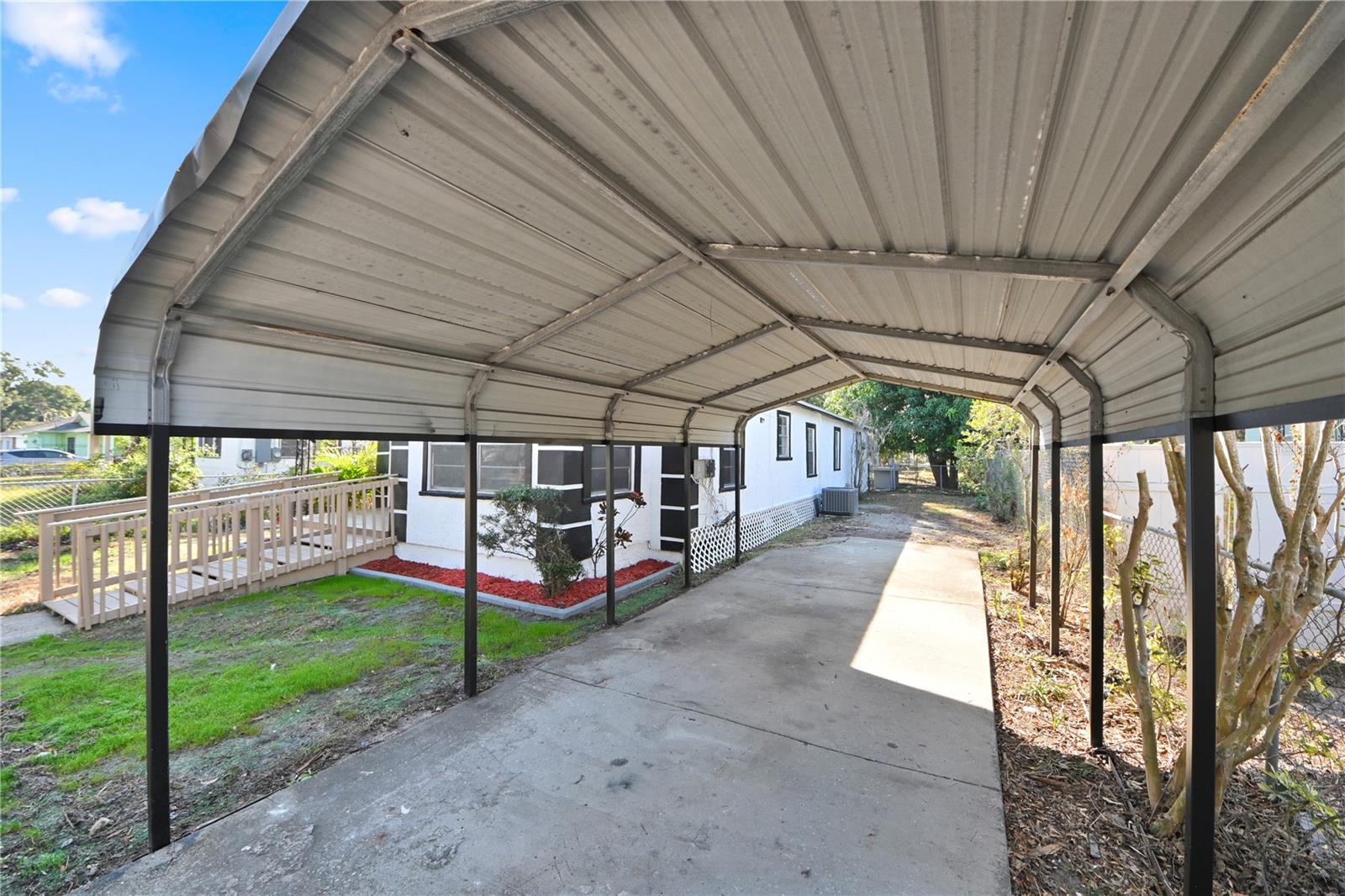 3203 E 38TH AVE, TAMPA, FL, 33610