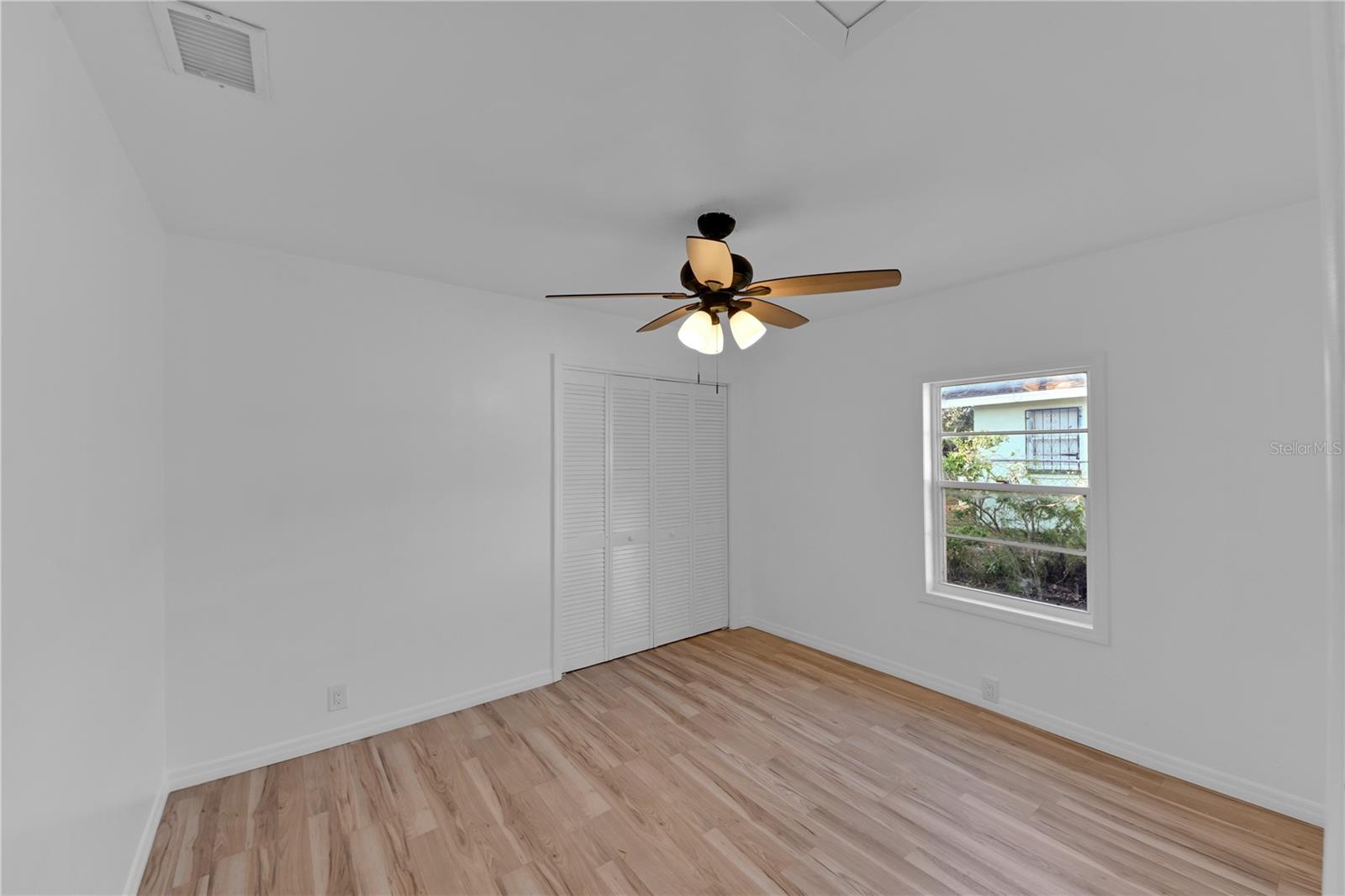 3203 E 38TH AVE, TAMPA, FL, 33610