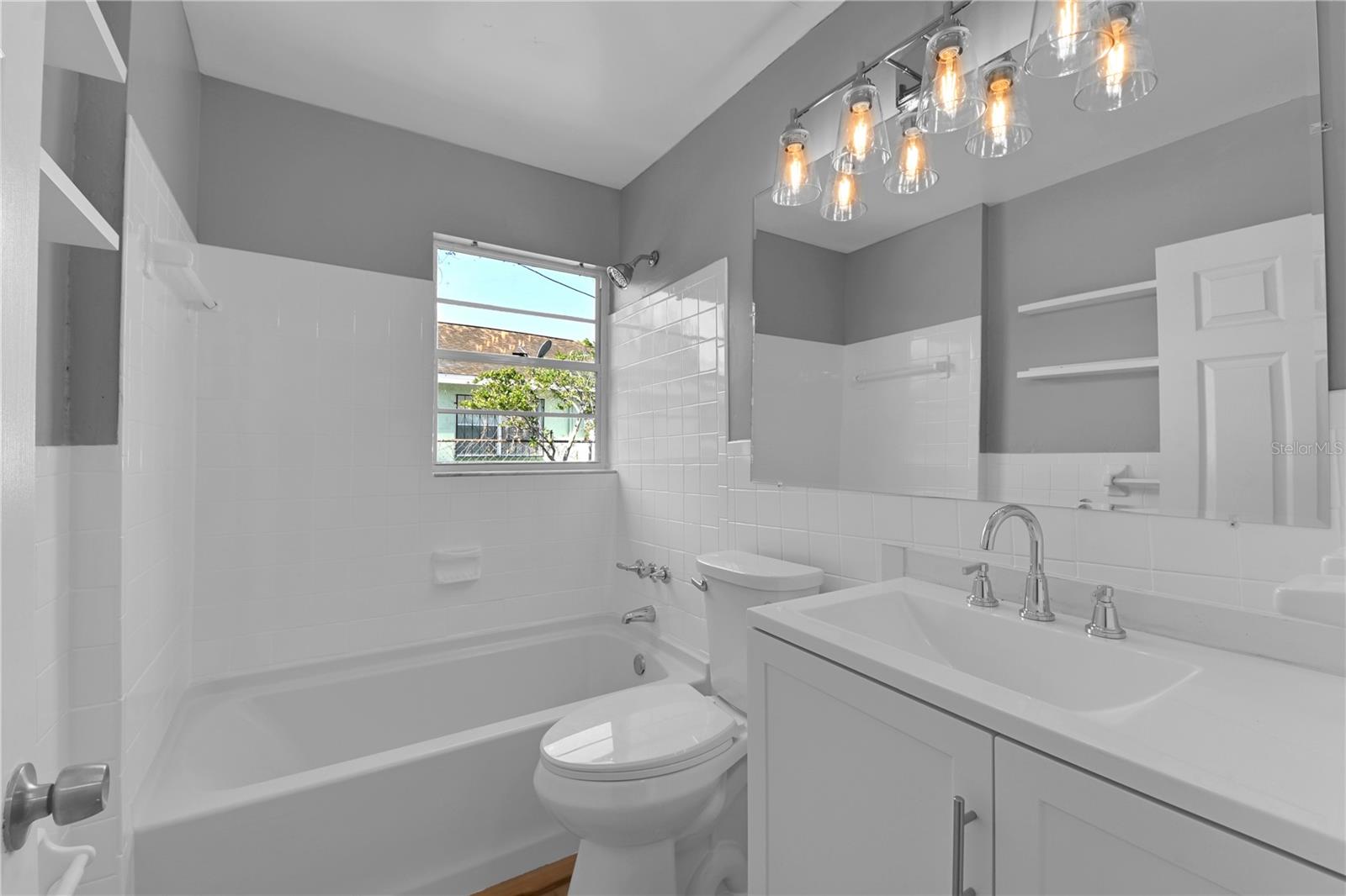 3203 E 38TH AVE, TAMPA, FL, 33610